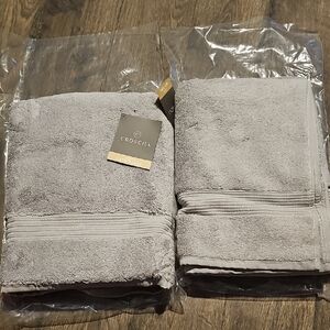 NWT 4 Croscill Elegant Gray Bath Towels 100% Turkish Cotton Soft Oeko Tex Luxury